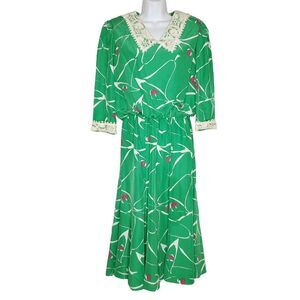 Vintage Lady Carol Floral Secretary Dress 14 Crochet V Neck Puff Sleeves Green